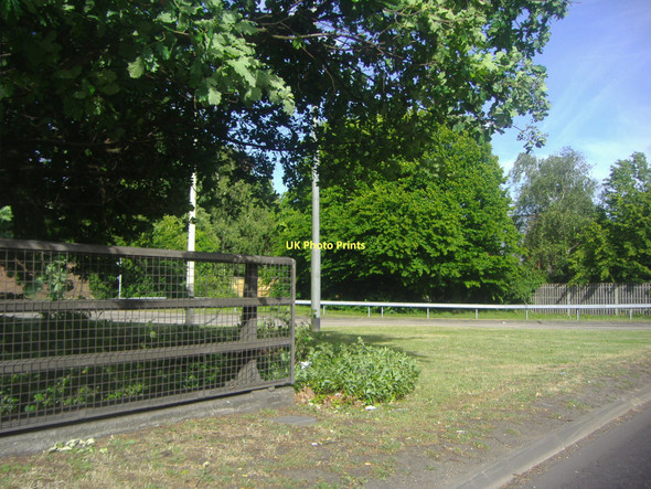 Photo 6"x4" North side of Twin Bridges roundabout, Bracknell Bracknell c2011