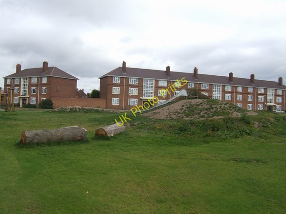 Photo 6"x4" The Long Knowle Mound Wednesfield c2009
