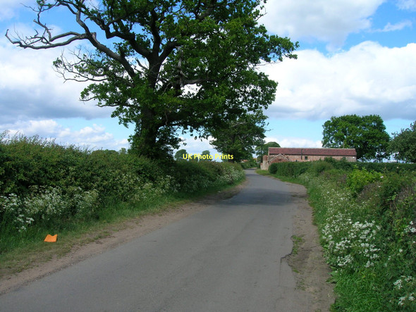 Photo 6"x4" Lings Lane heading north Dunscroft\/SE6508 c2011