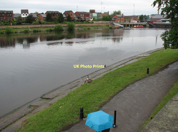 Photo 6"x4" The Trent on a wet afternoon West Bridgford c2011