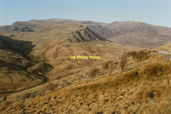 Photo 6"x4" The head of Cwm Gwynant in December Nant Cynnyd c1992