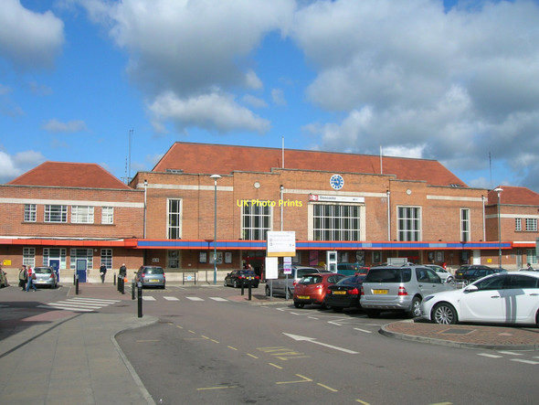 Photo 6"x4" Doncaster Railway Station Doncaster c2011