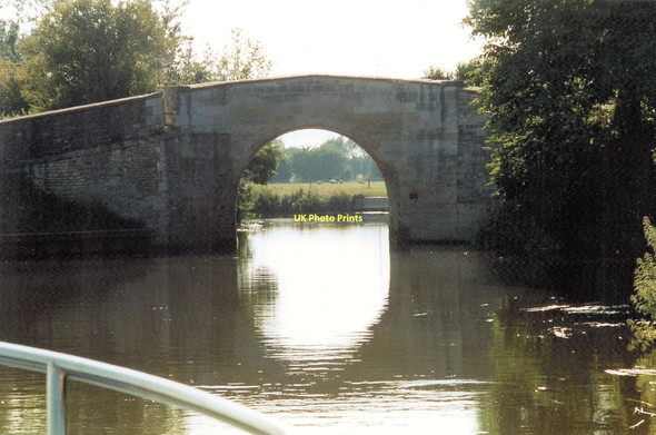 Photo 6"x4" Radcot (canal) Bridge Radcot c1989