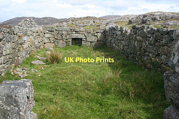 Photo 6"x4" Interior of a Ruined House \u00c0ird Mh\u00ecghe c2011