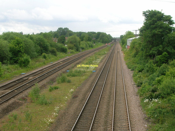 Photo 6"x4" Railway towards Doncaster Barnby Dun c2011