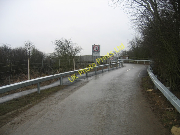 Photo 6"x4" Post Heck road bridge Claydon\/SP4550 c2006