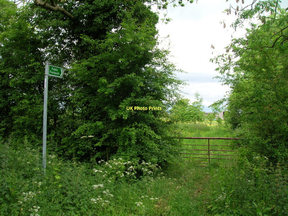 Photo 6"x4" Footpath off Eastfield Road, Fishlake Fishlake c2011