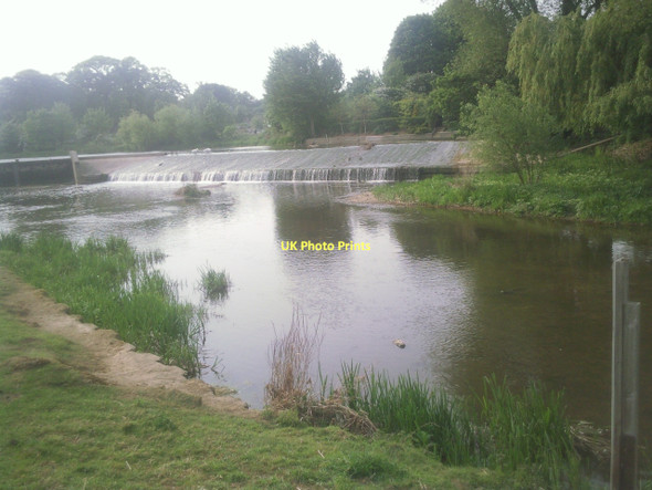 Photo 6"x4" Weir on the River Welland Stamford\/TF0207 c2011