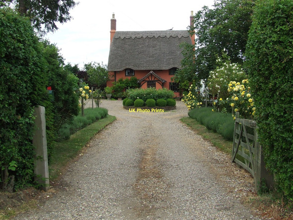Photo 6"x4" Oak Cottage Rishangles c2011