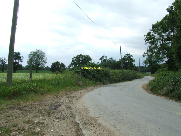Photo 6"x4" Country Road Blacksmith's Green c2011