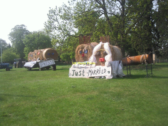 Photo 6"x4" Wedding floats on the village green at Uffington Uffington\/TF0607 c2011