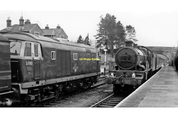 Photo 6"x4" Kemble Station, with Diesel contrasting with Steam Kemble c1962