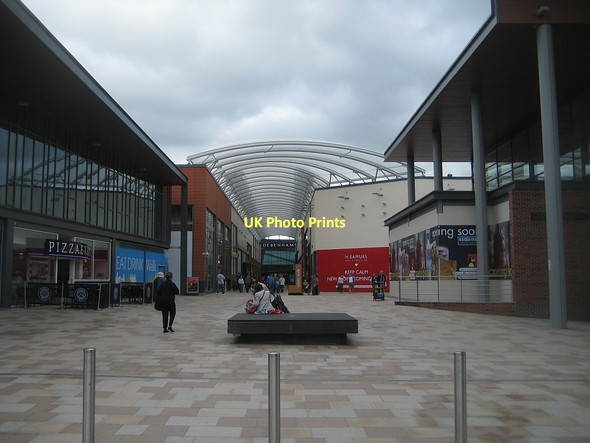 Photo 6"x4" Trinity Walk retail development-outside views (4) Wakefield\/SE3320 c2011