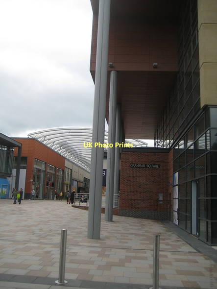 Photo 6"x4" Trinity Walk retail development-outside views (5) Wakefield\/SE3320 c2011