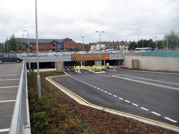 Photo 6"x4" Trinity Walk retail development-outside views (19) Wakefield\/SE3320 c2011