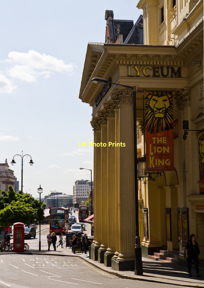 Photo 6"x4" The Lyceum And Waterloo Bridge London c2011