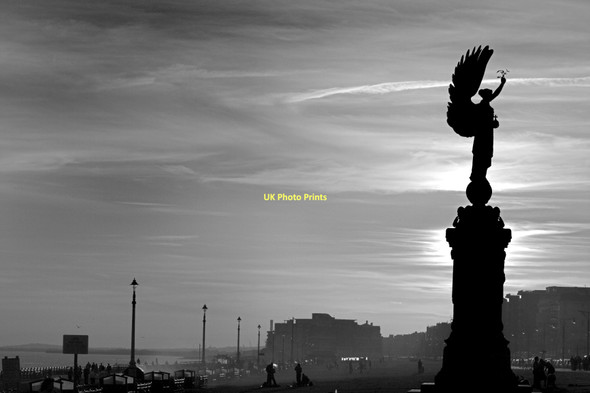 Photo 6"x4" Peace Statue Hove c2007