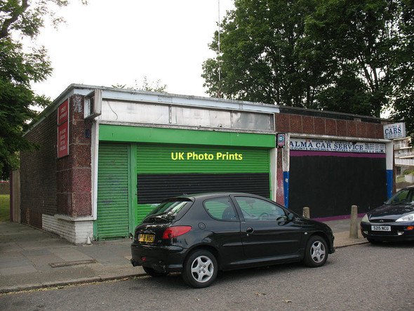 Photo 6"x4" Alma Cars,  Linsey Street Bermondsey c2011