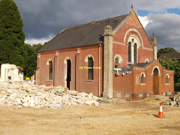Photo 6"x4" Alderholt Chapel Fordingbridge c2010