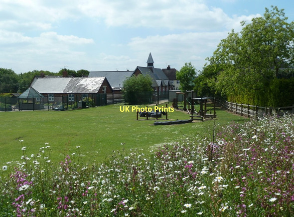 Photo 6"x4" Woodthorpe school and grounds Staveley\/SK4374 c2011