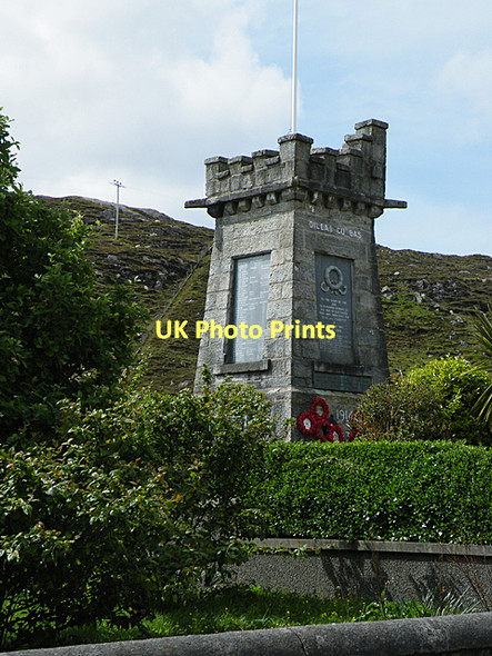 Photo 6"x4" War Memorial Direcleit c2011