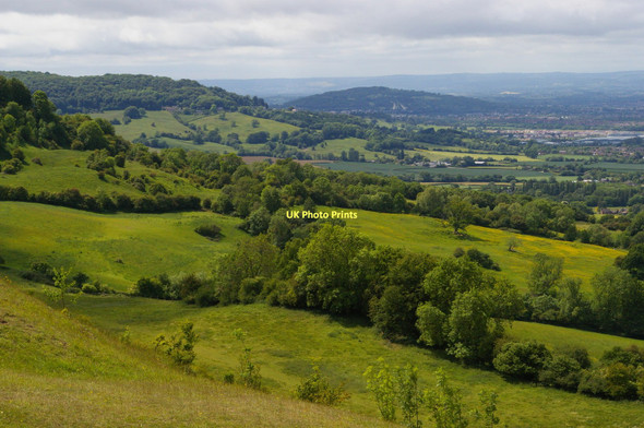 Photo 6"x4" Barrow Wake viewpoint: looking south-west along the Cotswolds' western face Shab Hill c2011
