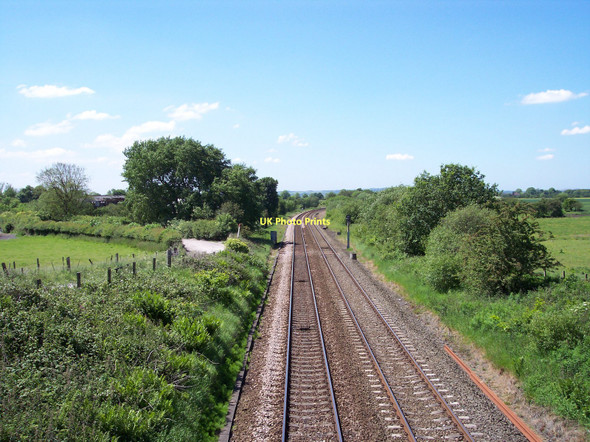 Photo 6"x4" Wigan to Bolton railway from Jack's Lane bridge Hindley\/SD6204 c2011