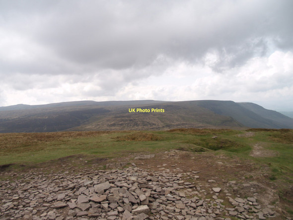 Photo 6"x4" The summit of Lord Hereford's Knob or Twmpa Fforddlas c2011