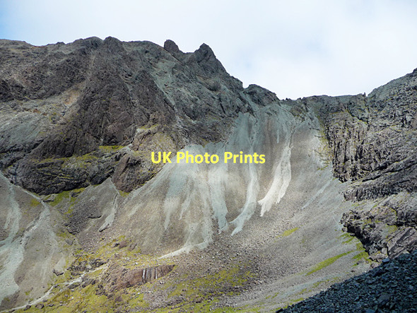 Photo 6"x4" The An Stac screes Sg\u00f9rr Dearg\/NG4421 c2011