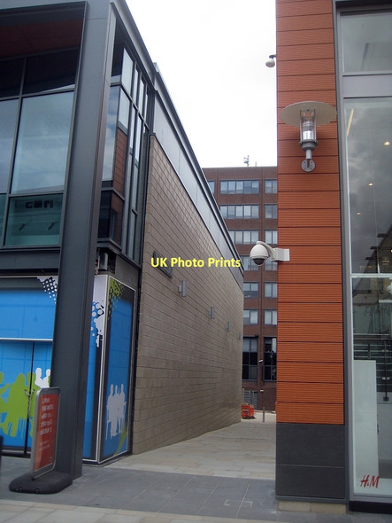 Photo 6"x4" Trinity Walk retail development-outside views (24) Wakefield\/SE3320 c2011