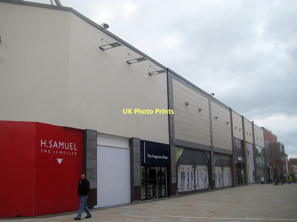 Photo 6"x4" Trinity Walk retail development-outside views (26) Wakefield\/SE3320 c2011
