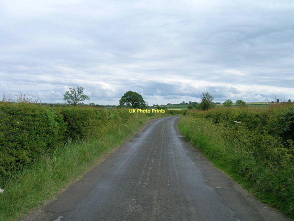 Photo 6"x4" Gallowheads Lane heading east Marton\/SE7383 c2011