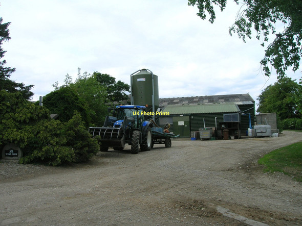 Photo 6"x4" West Farm South Holme\/SE6977 c2011