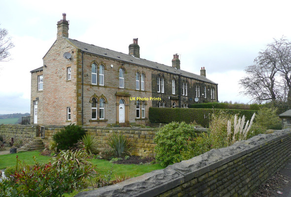 Photo 6"x4" Springfield Villas, Gildersome Lane Cockersdale c2010