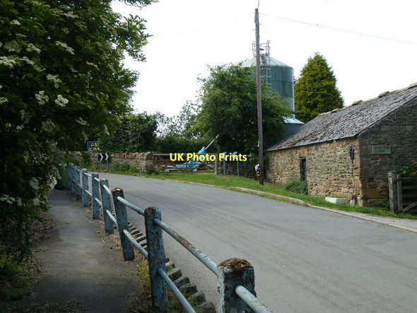 Photo 6"x4" Main Road, Troway Apperknowle c2011