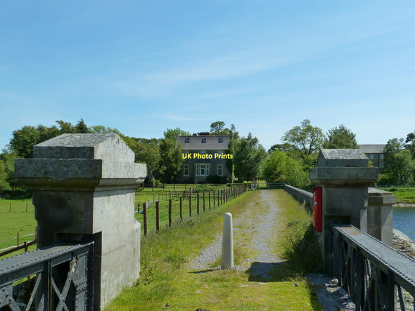 Photo 6"x4" The End of the Dam, Hury Reservoir East Briscoe c2011