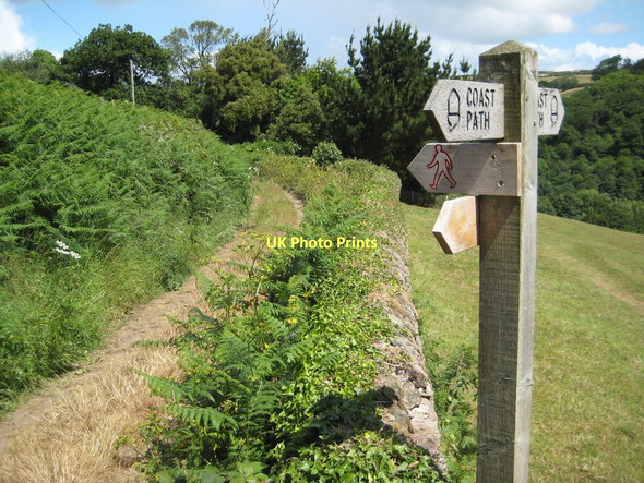 Photo 6"x4" Footpath sign on the SWCP Blackpool\/SX8547 c2011