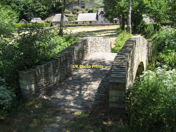 Photo 6"x4" Packhorse bridge near Blackpool Sands Blackpool\/SX8547 c2011