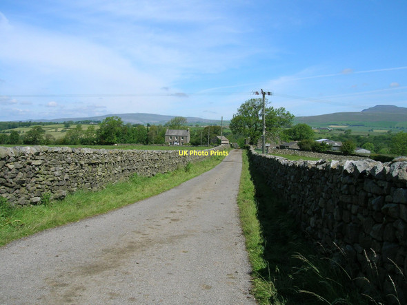 Photo 6"x4" Track to Hammonhead Keasden c2011