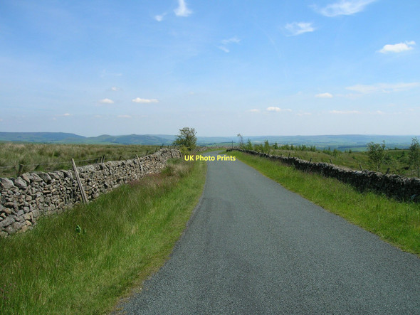 Photo 6"x4" Scosthrop Lane towards Airton Kirkby Malham c2011