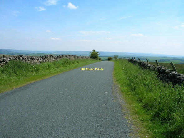 Photo 6"x4" Scosthrop Lane towards Airton Kirkby Malham c2011
