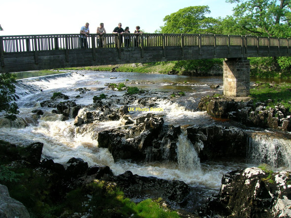 Photo 6"x4" Linton Falls Grassington c2011