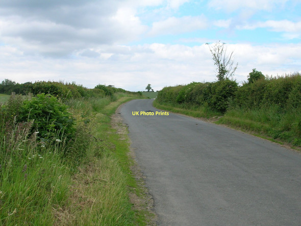 Photo 6"x4" How Hill Road heading north Ingerthorpe c2011
