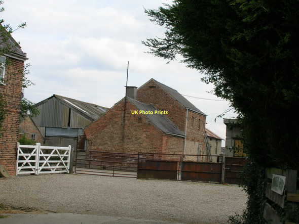 Photo 6"x4" Greenfield Farm, Lower Dunsforth Lower Dunsforth c2011