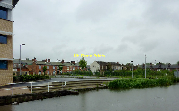 Photo 6"x4" By the Caldon Canal at Shelton, Stoke-on-Trent Stoke-on-Trent c2011