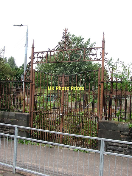 Photo 6"x4" Gate, Golfhill Primary School Glasgow c2011