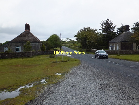 Photo 6"x4" The gatehouses which flank the B3212 Princetown\/SX5873 c2011