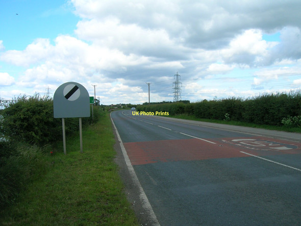 Photo 6"x4" A645 towards Knottingley Eggborough c2011