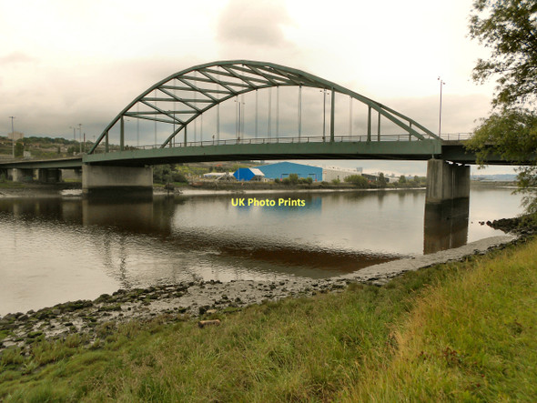 Photo 6"x4" River Tyne, Scotswood Bridge Blaydon c2011
