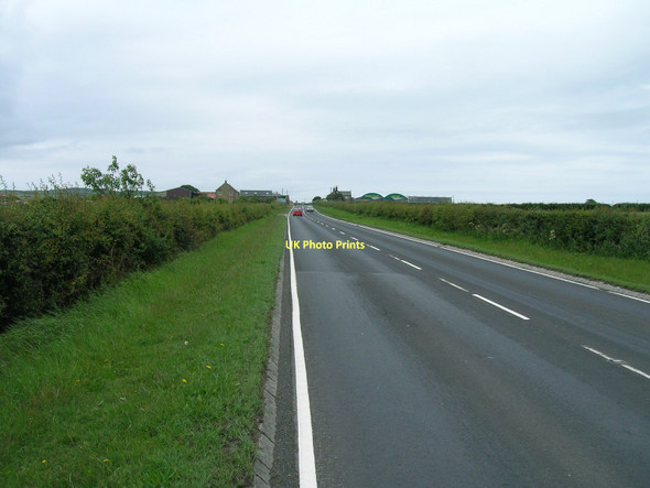 Photo 6"x4" A171 heading west Whitby\/NZ8910 c2011